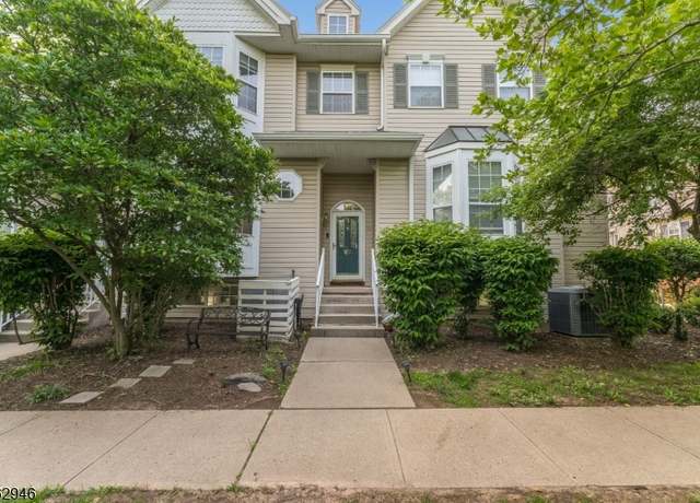 Property at 25 Clearbrook Ln, Raritan Twp., NJ 08822-3501, 2 beds, 2.5 baths