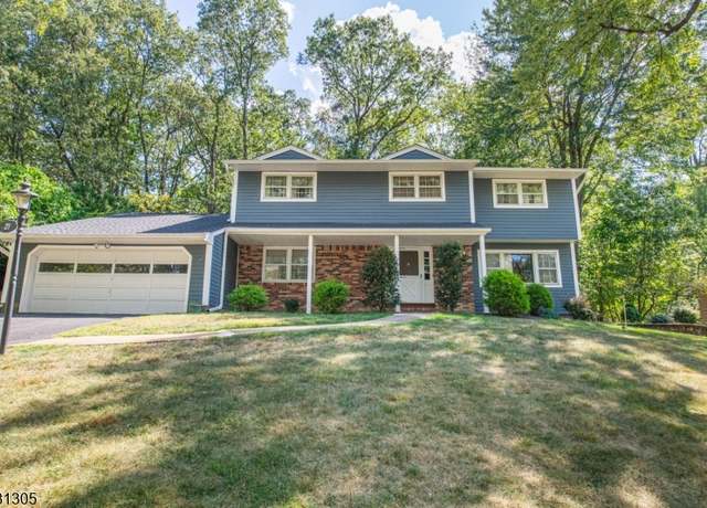 Property at 21 Holly Dr, Parsippany-troy Hills Twp., NJ 07950-2708, 4 beds, 3 baths