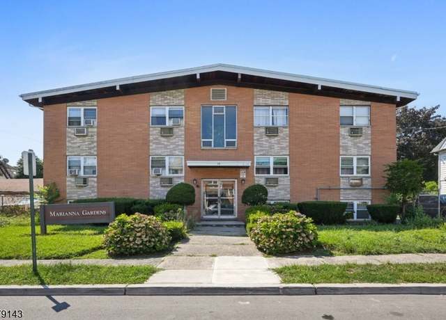 Property at 14 Hazard Pl Unit 3C, Elizabeth City, NJ 07208, 1 bed, 1 bath