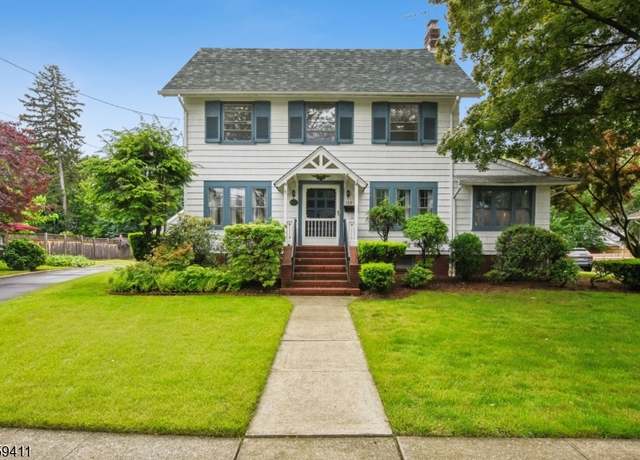Property at 129 Severin Ct, Cranford Twp., NJ 07016-3140, 5 beds, 2 baths