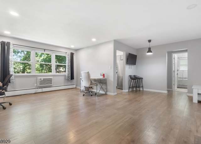 Property at 229 Washington Ave, Fort Lee Boro, NJ 07024-4024, 1 bed, 1 bath