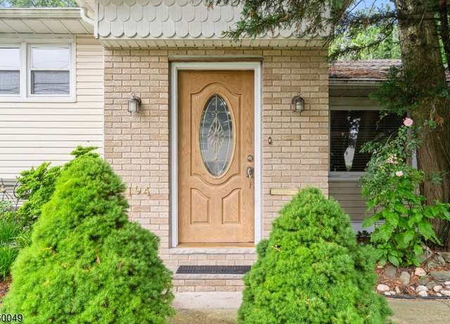 Property at 1194 Magie Ave, Elizabeth City, NJ 07208-1034, 4 beds, 2 baths