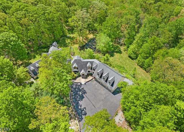 Property at 134 Milton Rd, Sparta Twp., NJ 07871-3127, 4 beds, 4 baths