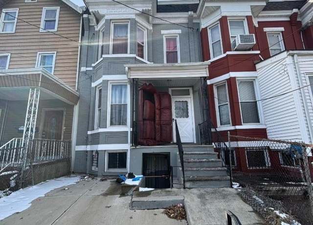 Property at 260 N 7th St, Newark City, NJ 07107-3757, 4 beds, 1 bath