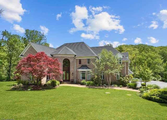 Property at 2 Deer Hill Rd, Chester Twp., NJ 07930-3125, 4 beds, 4.5 baths