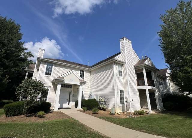 Property at 88 Overlook Dr, Lopatcong Twp., NJ 08886-2907, 1 bed, 1 bath