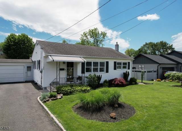 Property at 329 Jasinski Ave, Manville Boro, NJ 08835-2141, 3 beds, 1 bath