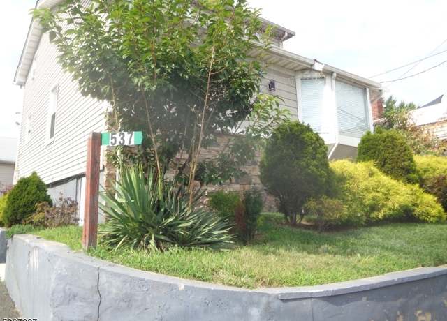 Property at 537 US Highway 22, Hillside Twp., NJ 07205-1914, 11 beds, 9 baths