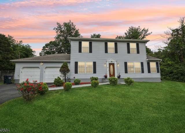 Property at 149 Merriam Ave, Newton Town, NJ 07860-2423, 4 beds, 2.5 baths