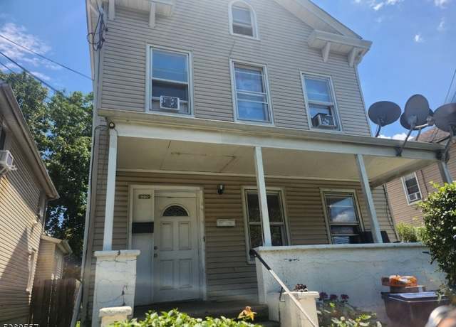 Property at 504 E 2Nd St, Plainfield City, NJ 07060-1402, 6 beds, 2 baths