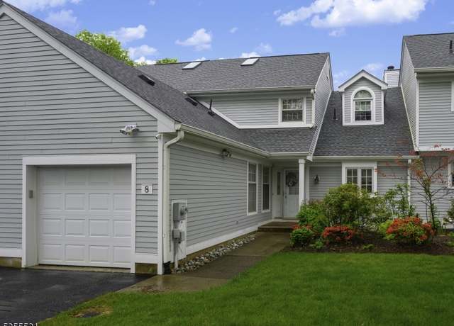 Property at 8 Century Ct, Montville Twp., NJ 07045-9417, 3 beds, 2.5 baths