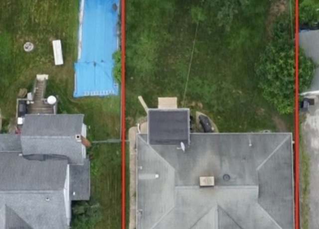 Property at 8 Orchard St, Newton Town, NJ 07860-2610, 3 beds, 2 baths