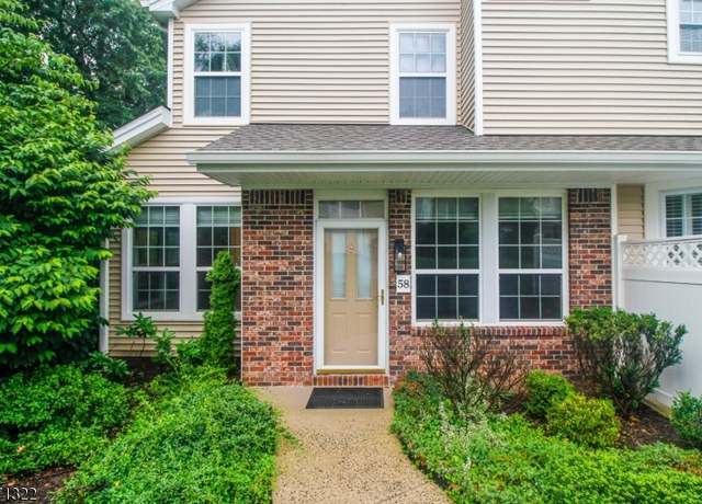 Property at 58 Pheasant Brook Ct, Bedminster Twp., NJ 07921-2041, 2 beds, 2.5 baths