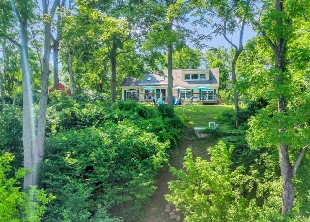 Property at 7 Old Farm Rd, Franklin Twp., NJ 08886-3109, 4 beds, 3 baths