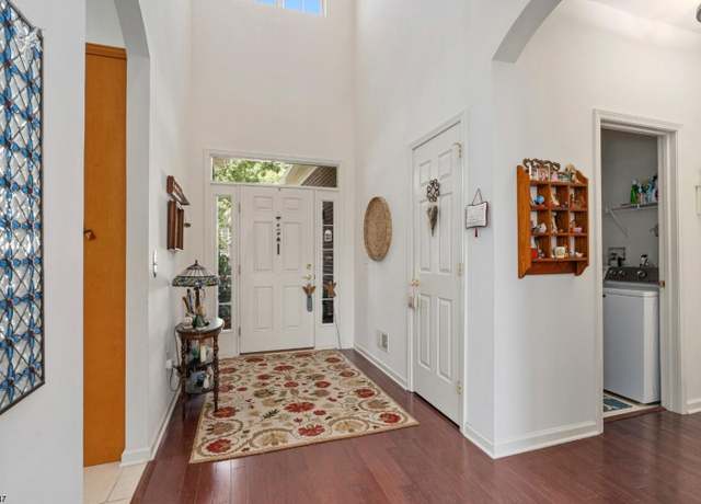 Property at 102 Ondish Ct, Mount Arlington Boro, NJ 07856-2324, 3 beds, 3 baths