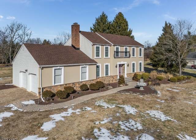 Property at 28 Apple Tree Rd, Readington Twp., NJ 08822-7169, 4 beds, 2.5 baths