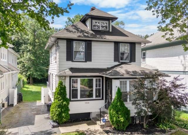 Property at 1530 Morris Pl, Hillside Twp., NJ 07205-1627, 3 beds, 2 baths