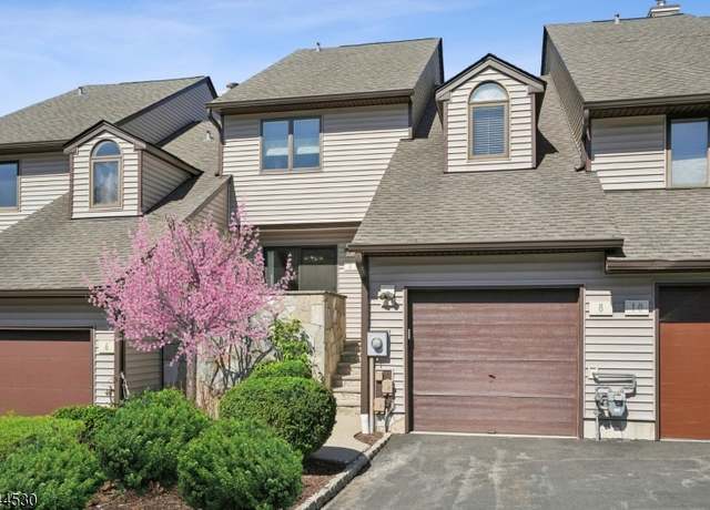 Property at 8 Davey Dr, West Orange Twp., NJ 07052-2130, 4 beds, 3.5 baths