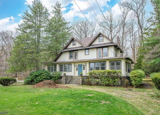 Property at 2 N Crane Rd, Mountain Lakes Boro, NJ 07046-1524, 4 beds, 2.5 baths