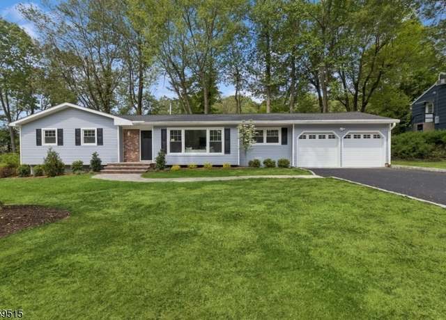 Property at 17 Misty Mountain Rd, Randolph Twp., NJ 07869-4728, 3 beds, 2.5 baths
