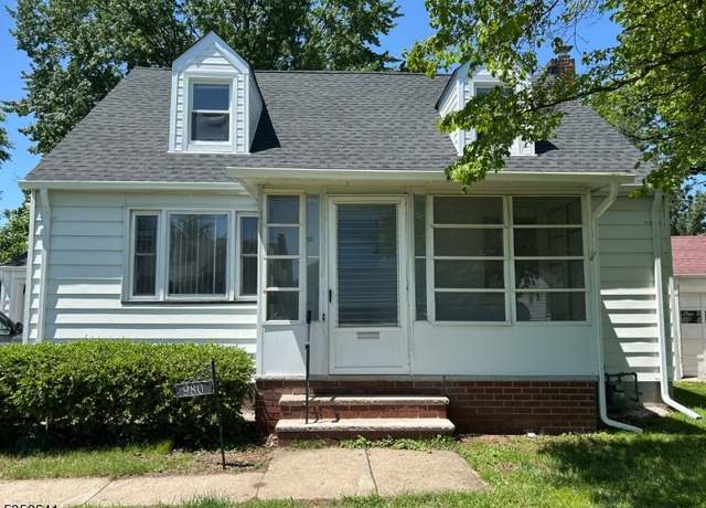 Property at 980 Liberty Ave, Union Twp., NJ 07083-6444, 3 beds, 1 bath