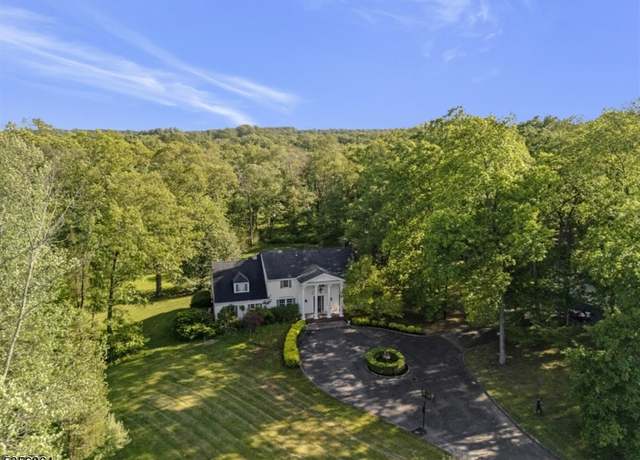 Property at 147 Liberty Corner Rd, Bernards Twp., NJ 07920, 5 beds, 4.5 baths