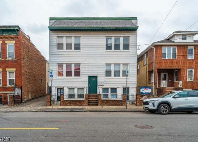 Property at 635-637 N 8Th St, Newark City, NJ 07107-3511, 11 beds, 6 baths