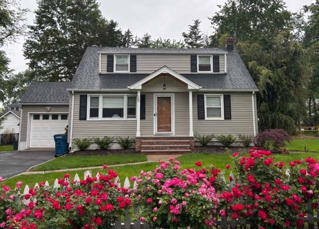 Property at 25 Harwood Ave, Berkeley Heights Twp., NJ 07922-1432, 4 beds, 2 baths
