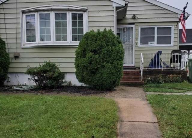Property at 213 Lincoln St, Linden City, NJ 07036-2312, 3 beds, 1 bath