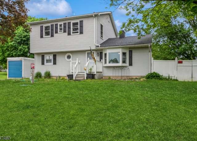 Property at 8 Mill Brook Rd, Franklin Twp., NJ 07882-3577, 3 beds, 2 baths
