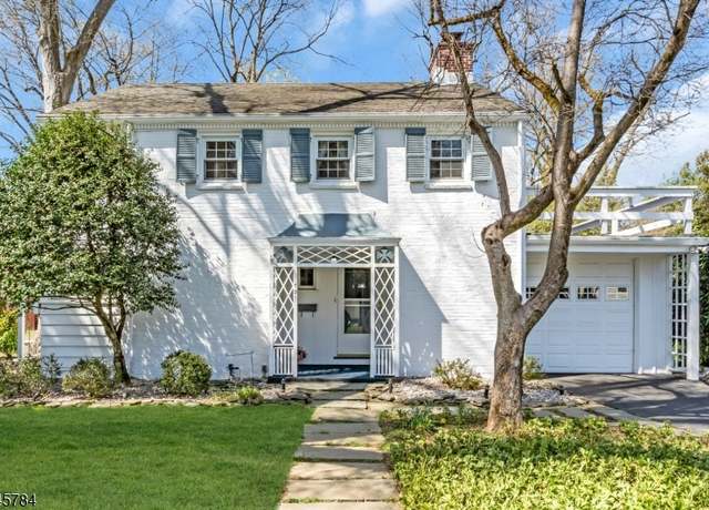 Property at 721 Mountain Ave, Bound Brook Boro, NJ 08805-1401, 3 beds, 2.5 baths