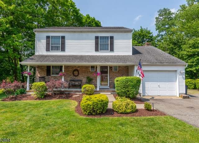 Property at 138 Main St, Stanhope Boro, NJ 07874-2633, 3 beds, 2.5 baths