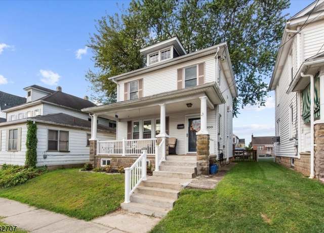 Property at 300 Bates St, Phillipsburg Town, NJ 08865-2516, 3 beds, 1 bath