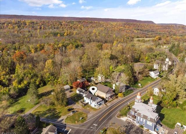 Property at 470 State Route 94 #2, Knowlton Twp., NJ 07832-2521, 5 beds, 3 baths