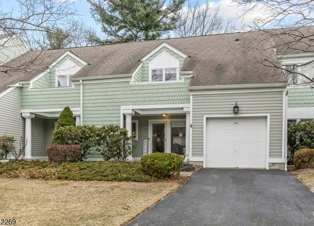 Property at 114 Sleepy Holw, Sparta Twp., NJ 07871, 2 beds, 2.5 baths