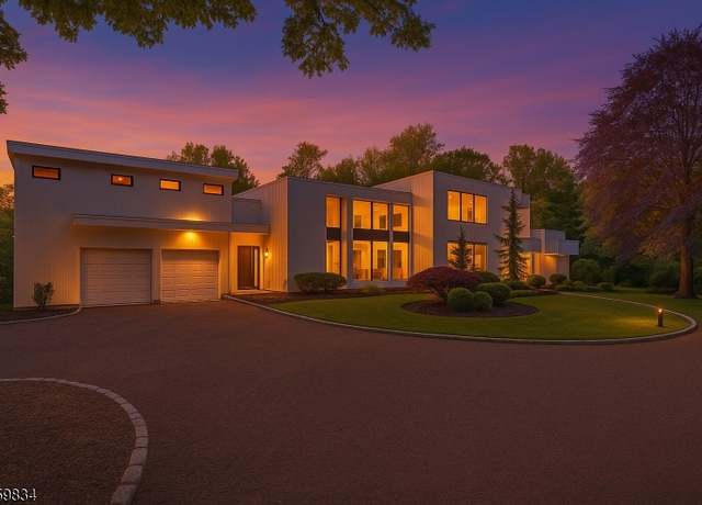 Property at 41 Park Way, West Orange Twp., NJ 07052-4965, 4 beds, 4.5 baths
