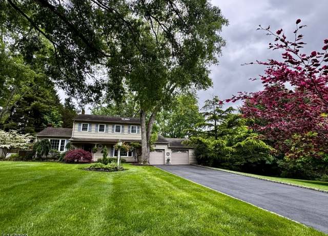 Property at 1380 Mallard Dr, Bridgewater Twp., NJ 08836-2132, 4 beds, 2.5 baths