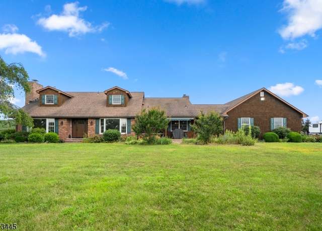 Property at 111 Osmun Rd, Hope Twp., NJ 07825-3019, 4 beds, 2.5 baths