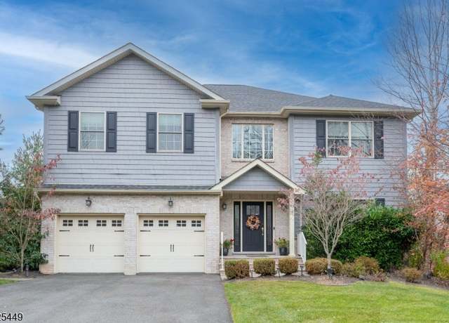 Property at 4 Himsl Ct, West Orange Twp., NJ 07052-1443, 4 beds, 4.5 baths