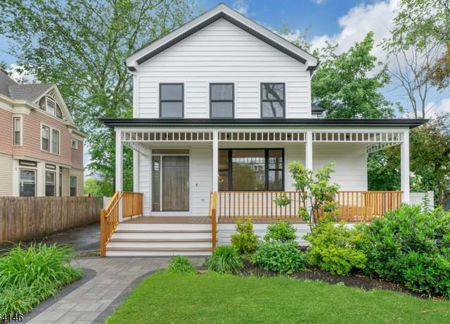 Property at 21 W Cliff St, Somerville Boro, NJ 08876-1901, 5 beds, 3.5 baths