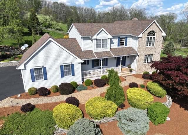 Property at 202 Fredon Springdale Rd, Fredon Twp., NJ 07860, 4 beds, 3.5 baths