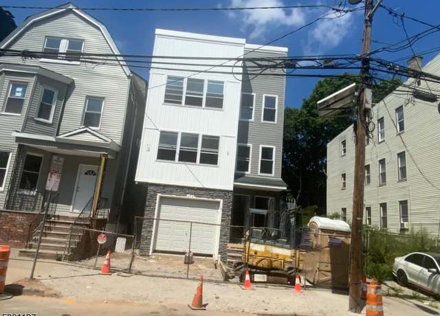 Property at 375 Littleton Ave, Newark City, NJ 07103-2214, 7 beds, 4.5 baths