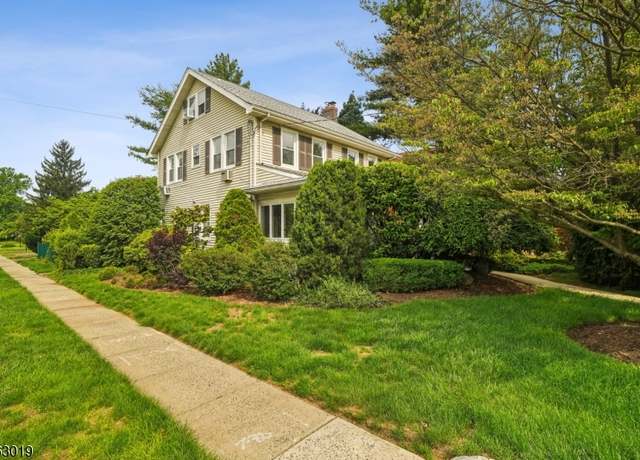 Property at 303 Tuttle Pkwy, Westfield Town, NJ 07090-4024, 4 beds, 1.5 baths