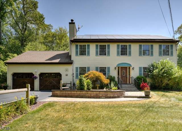 Property at 86 County Road 521, Hampton Twp., NJ 07860-6452, 4 beds, 2.5 baths