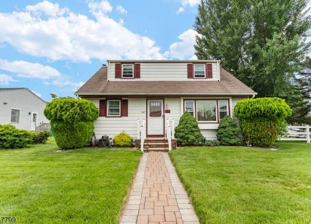 Property at 947 Boesel Ave, Manville Boro, NJ 08835-2420, 4 beds, 2 baths