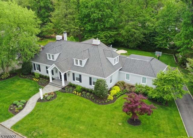 Property at 11 OSWEGO Ln, Millburn Twp., NJ 07078-1213, 6 beds, 5 baths