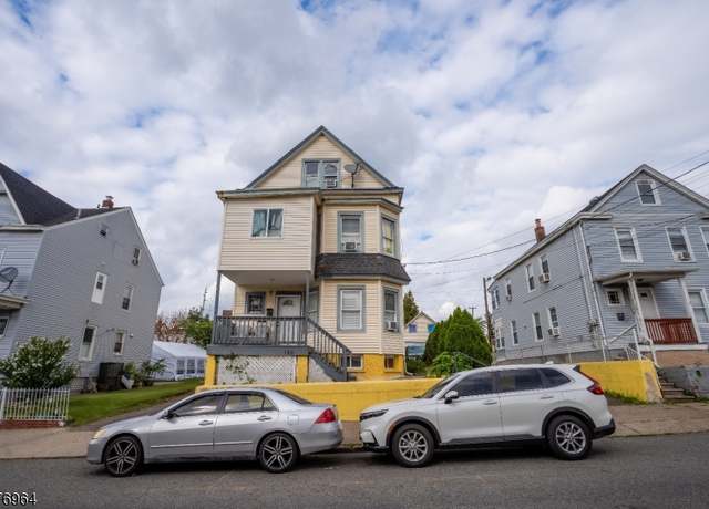 Property at 186 Carbon St, Paterson City, NJ 07522-1231, 8 beds, 4 baths