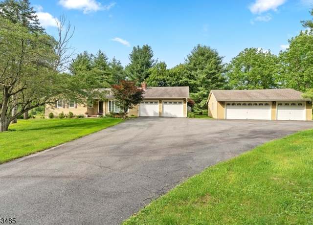 Property at 88 Mackerley Rd, Green Twp., NJ 07860-5456, 3 beds, 2 baths