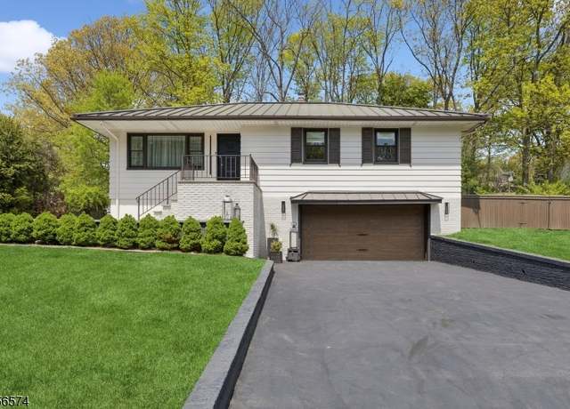 Property at 363 N Haledon Ave, North Haledon Boro, NJ 07508-2787, 3 beds, 2 baths