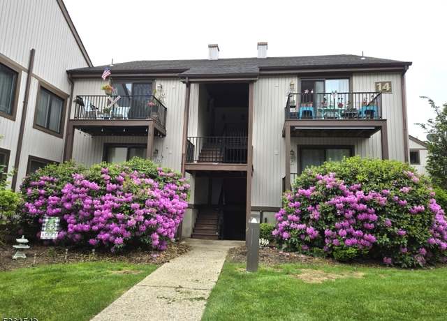 Property at 14250 Dell Pl, Stanhope Boro, NJ 07874-2958, 1 bed, 1 bath